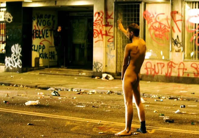 naked_commie.jpg