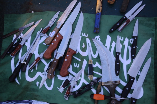 flotilla_knives.jpg
