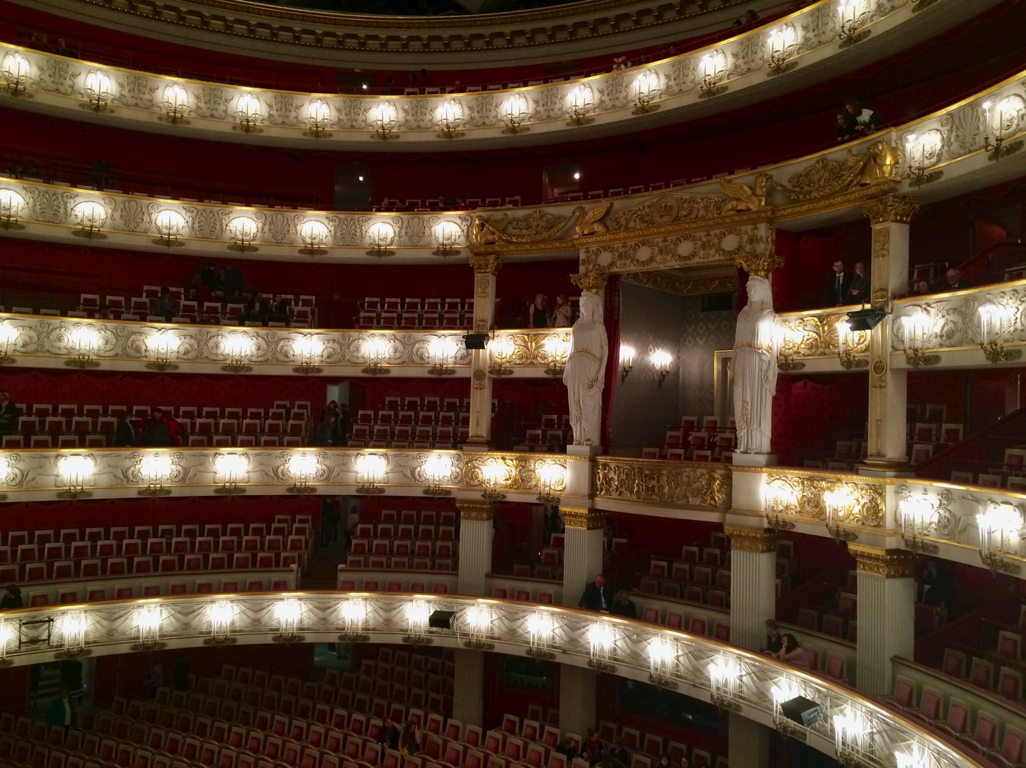 Auditorium161126
