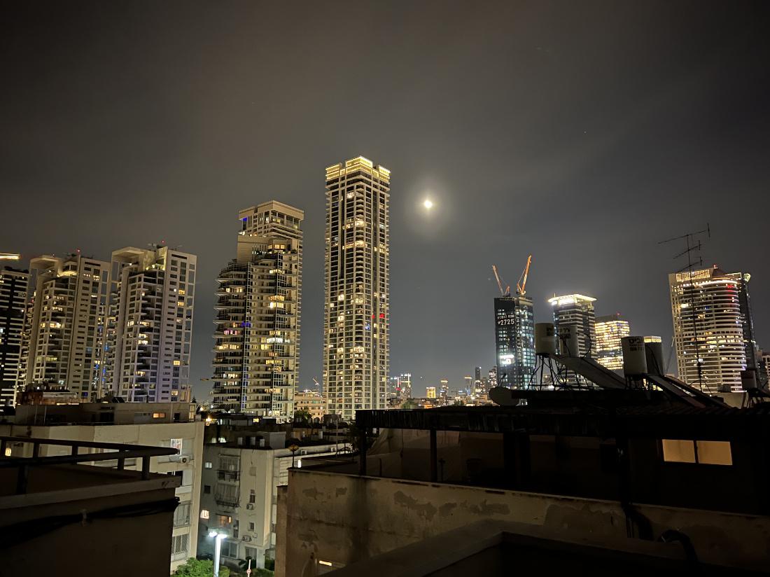 skyscrapers231005.jpg