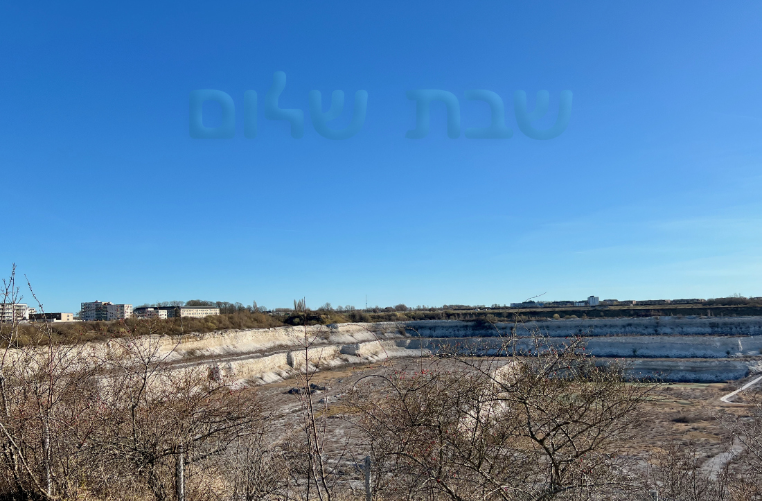 Limhamn limestone quarry with Shabbat message.